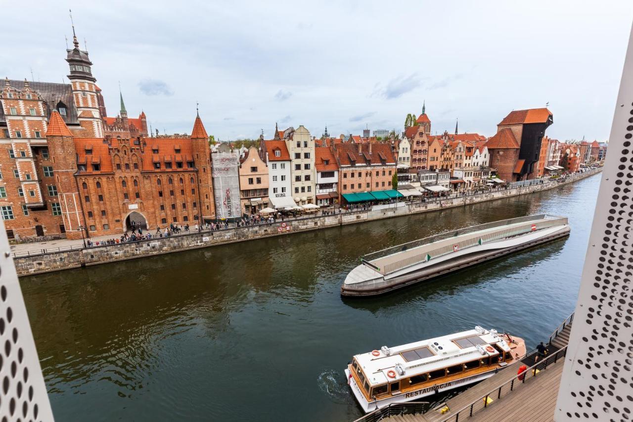 Uroczy Apartament No1 w ,, SERCU Starego Miasta Wyspa Spichrzów,, Gdańsk Exterior foto